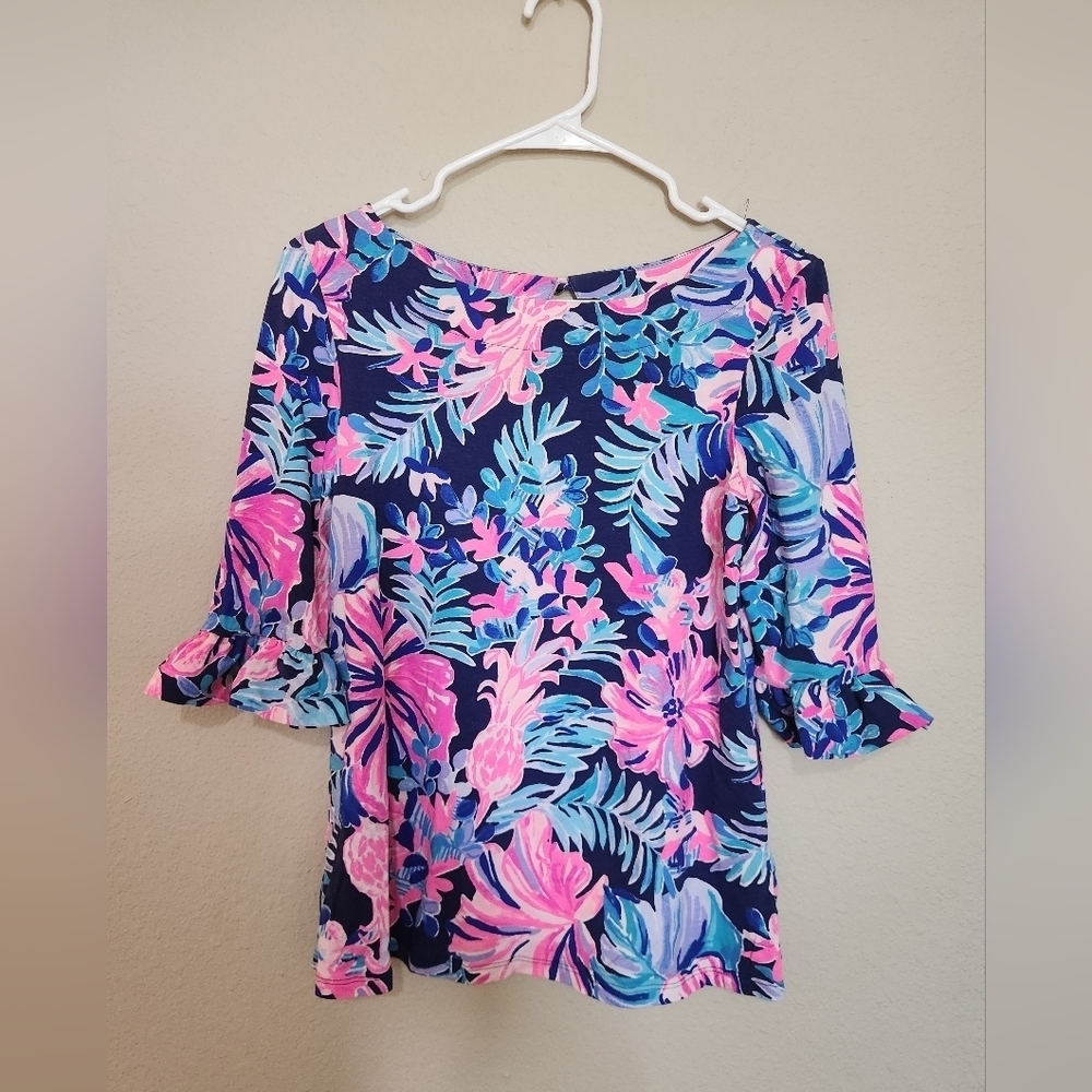 Lilly Pulitzer Ruffle Sleeve Top Size Small